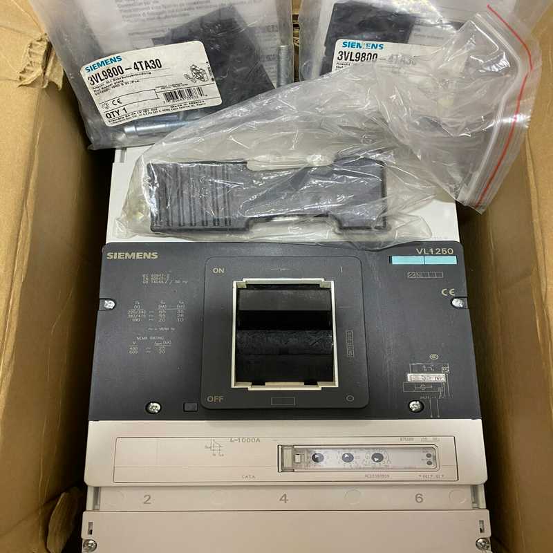 断路器VL800 3P 800A VL1250 3P议价