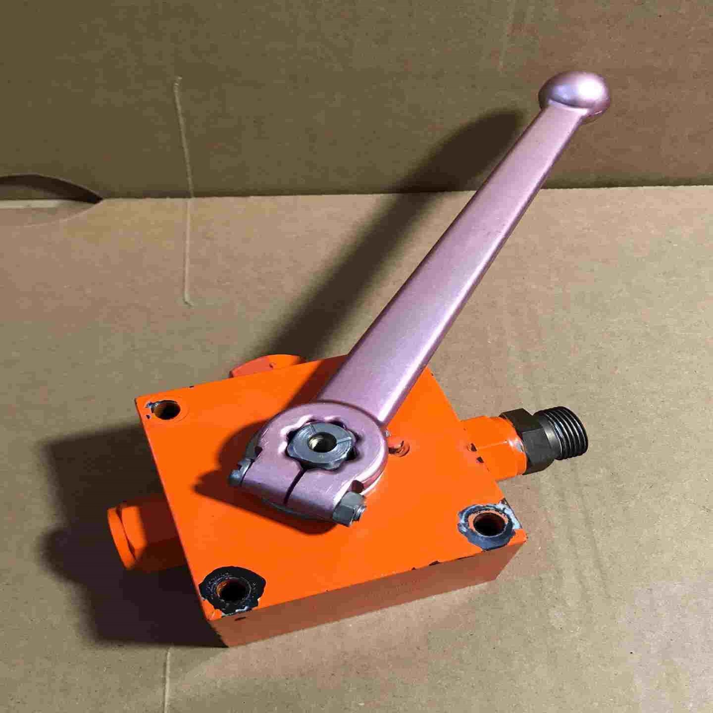 德国高压球阀 3通阀 DN10 接口3/8 主体尺寸：80x【落红设备】