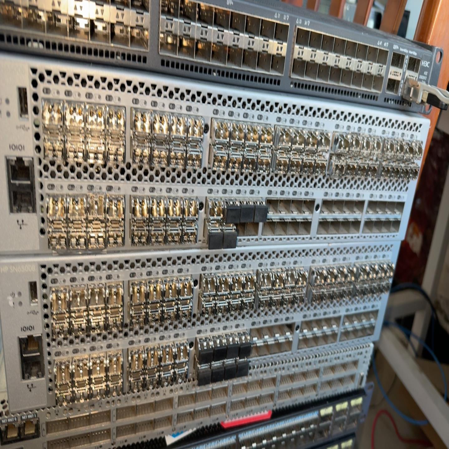 HP+SN6500B+C8R44A+光纤交换机+HSTNM-询价
