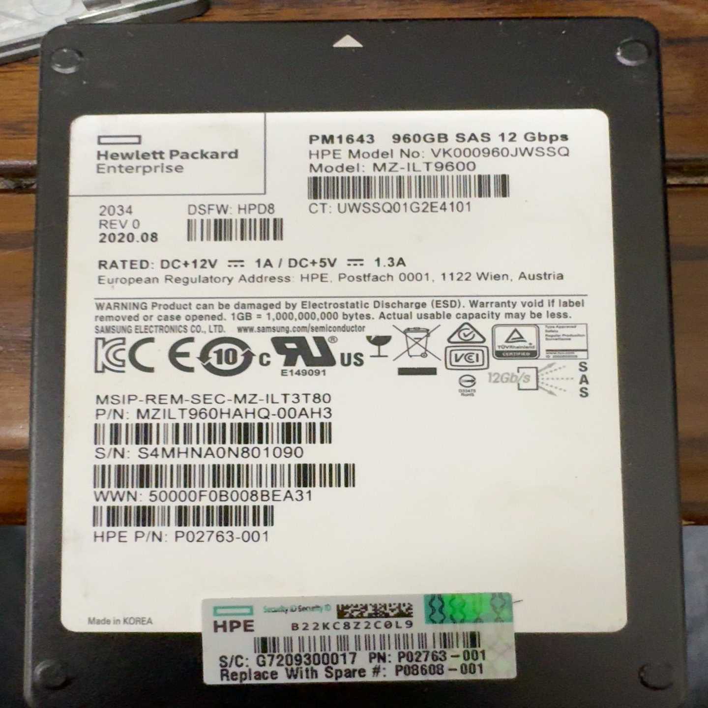 【议价】HPE 960GB SAS 12G 2.5 P02763-0~也接维修