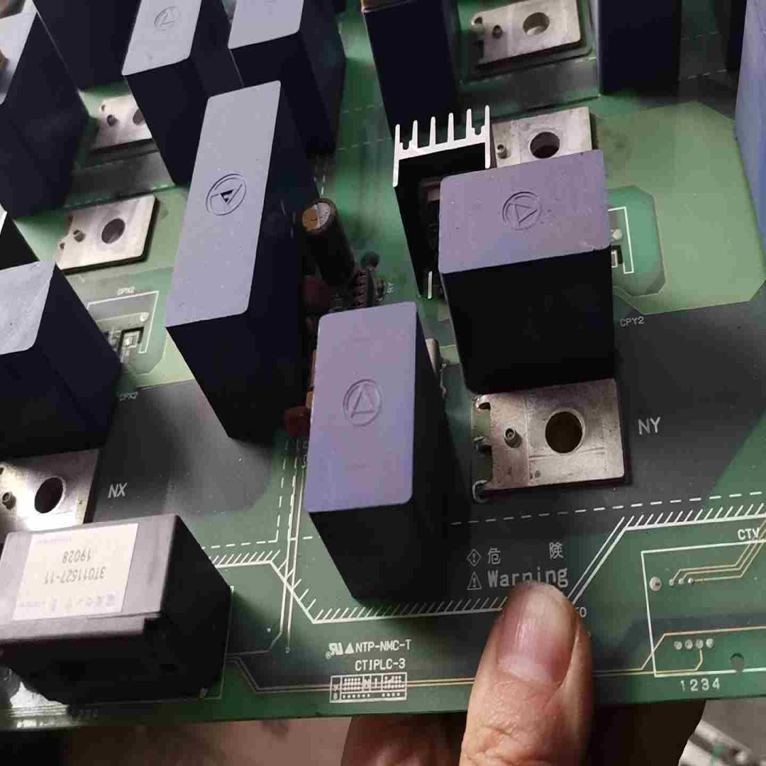 议~变频器板子11-JX1-X3H1B001937-1C