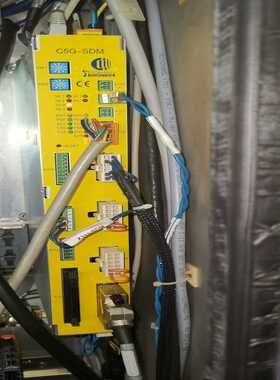 COMAU柯马机器人控制器 C5G-SDM2 以及配套示教器（电子设备）