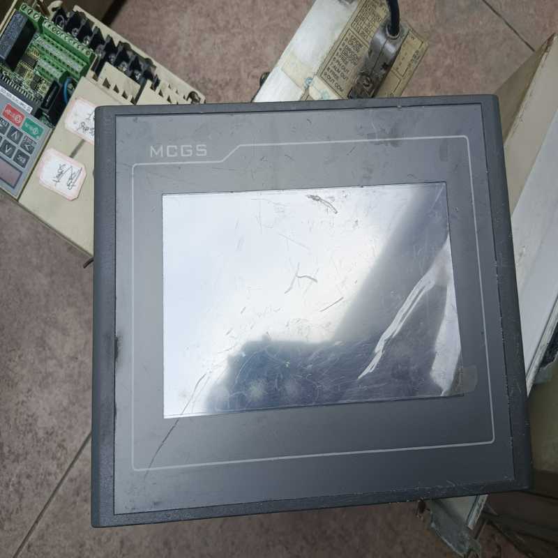 昆仑通泰触摸屏tpc7022kt 实物图拍摄（gg设备）