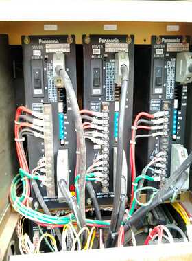 议价松下ADKA400驱动AMKA460电机还在设备上未拆下来，