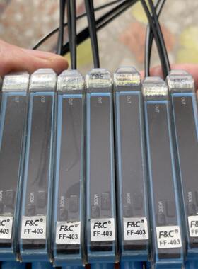 台湾FC光纤放大器，型号：FF-403，成色9.9新。数~询价