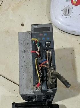 英威腾驱动器SV-DB100-0R7-2-1R，0.75kw（gg设备）