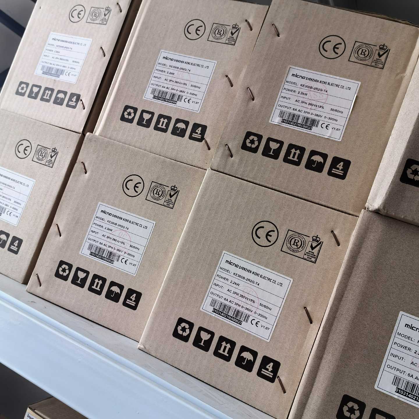 KE300B-2R2G-T4迈凯诺变频器KE300B2.询价