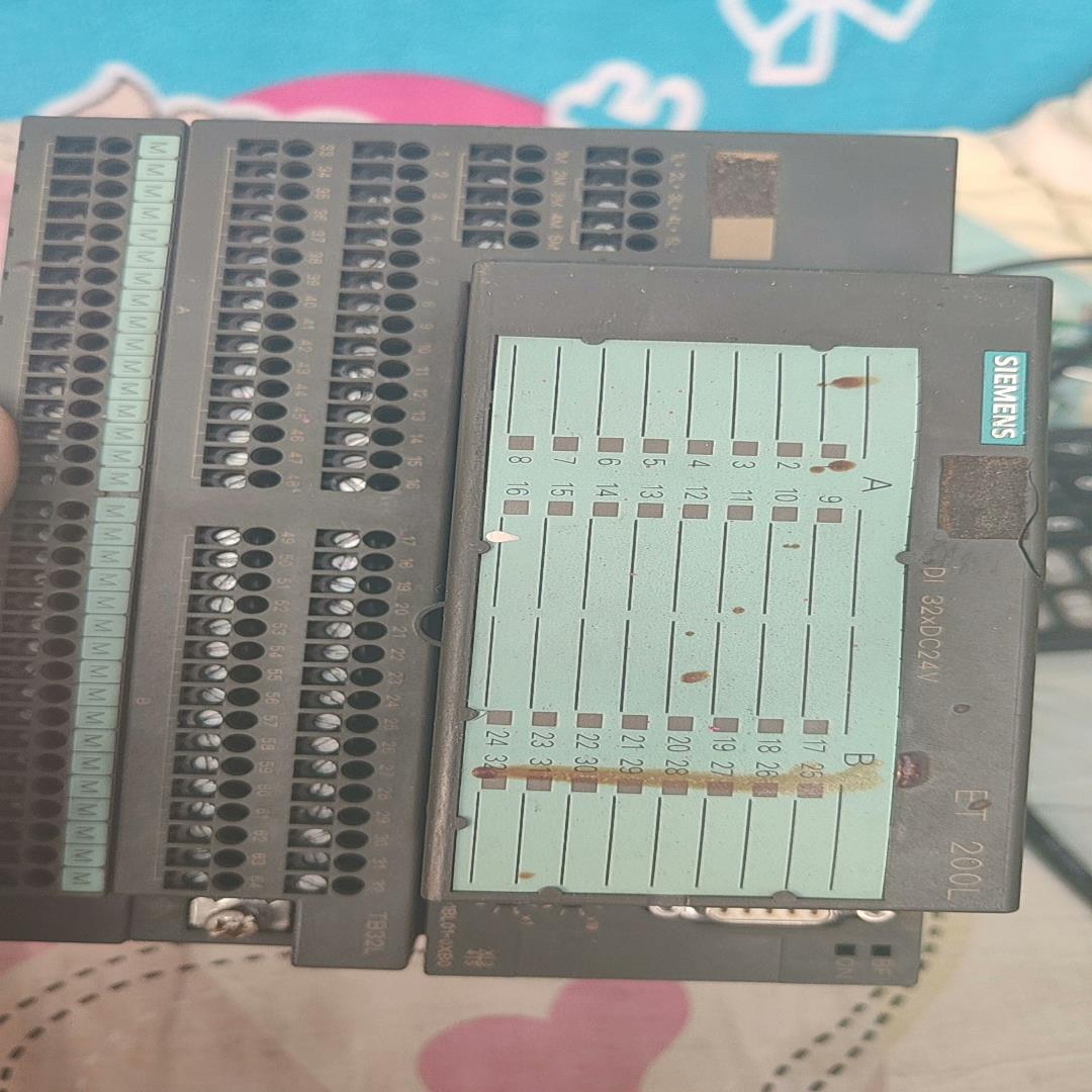 模块131-1BL01-0XB0  一台   成色如图~询价