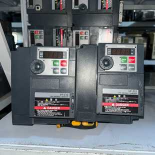 4015PL 东芝变频器VFS15 1.5kw380V