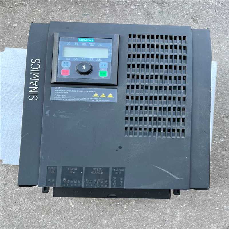 西门子6SL3217-0CE31-5UA1，15KW，实物拍（崽载电子）
