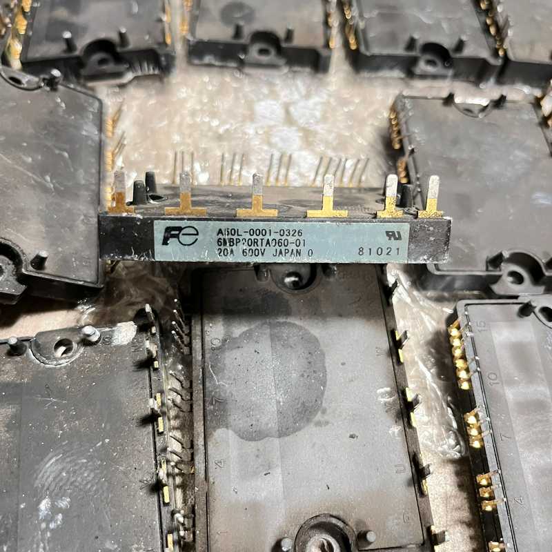 A50L-0001-0326 6MBP20RTA060-01【白零商行】