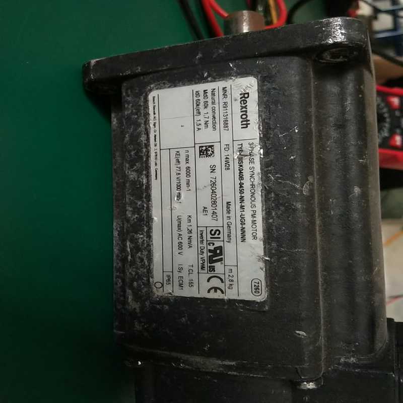 力士乐伺服电机MSK040B-0450-NN-M1-UG0-（佳毅工控）