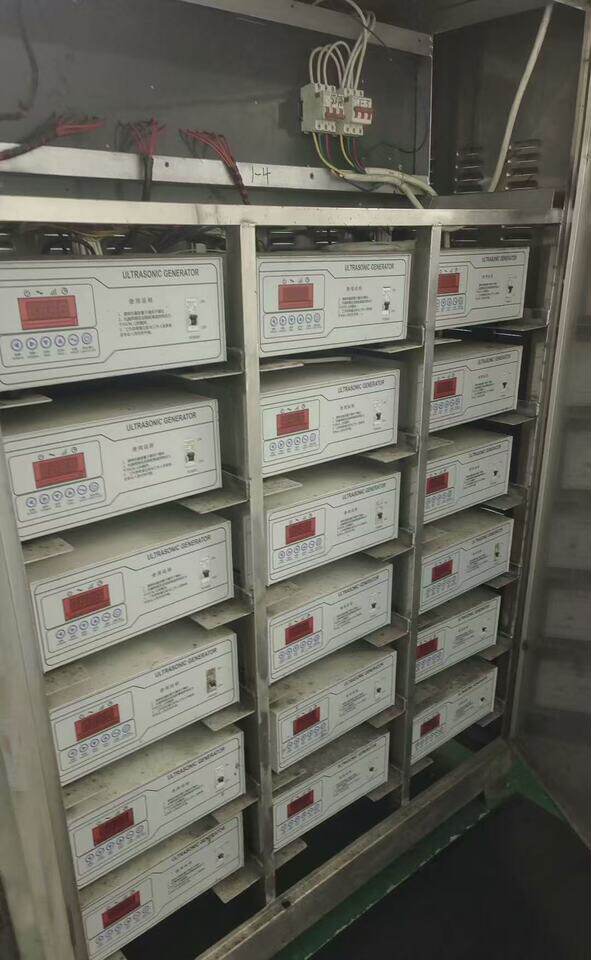 3月23日海口一批废旧报废设备（详细以现场看样及清单为准）网络拍卖公告