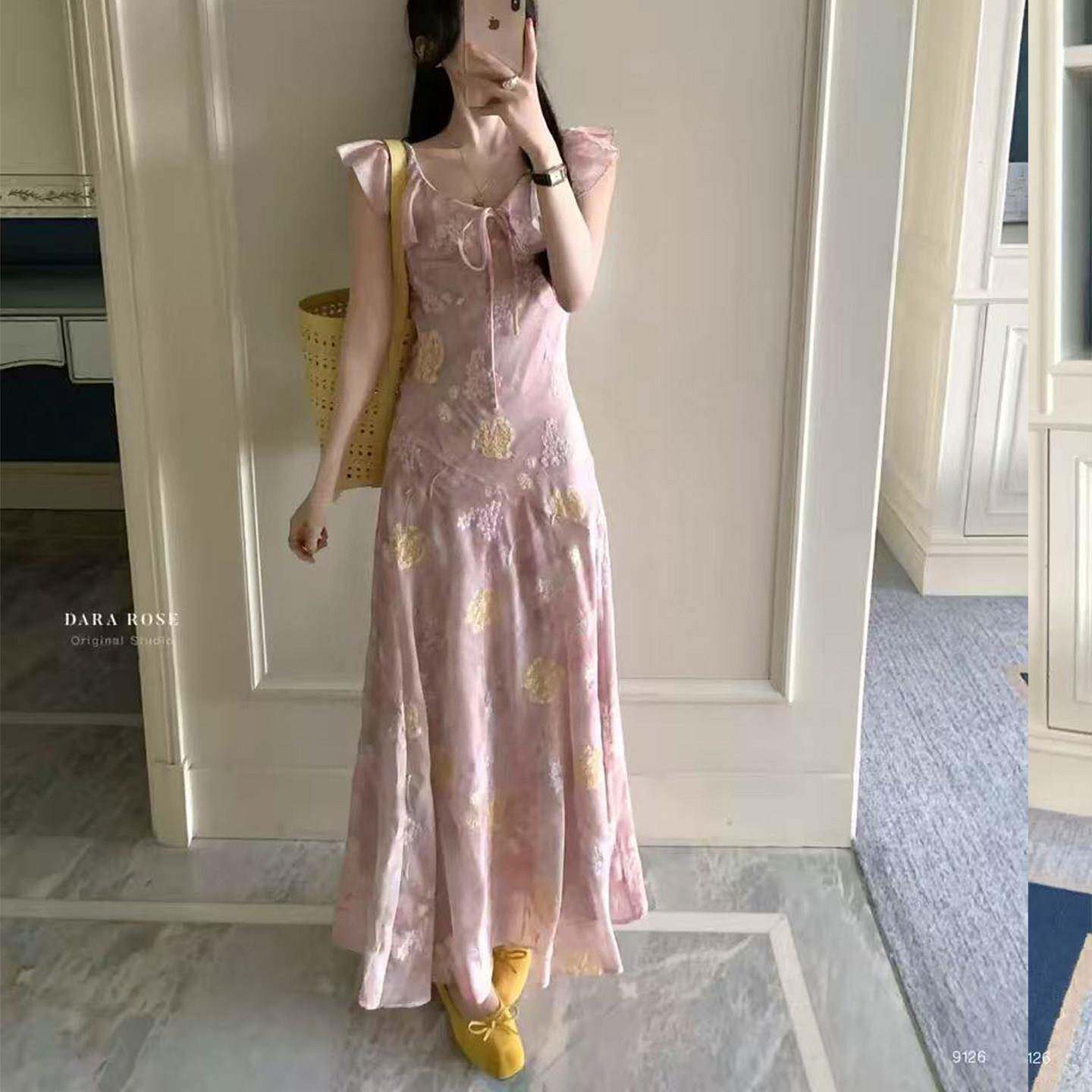 DARA ROSE粉色吊带洋装女夏季刺绣包臀碎花裙修身小个子长裙子