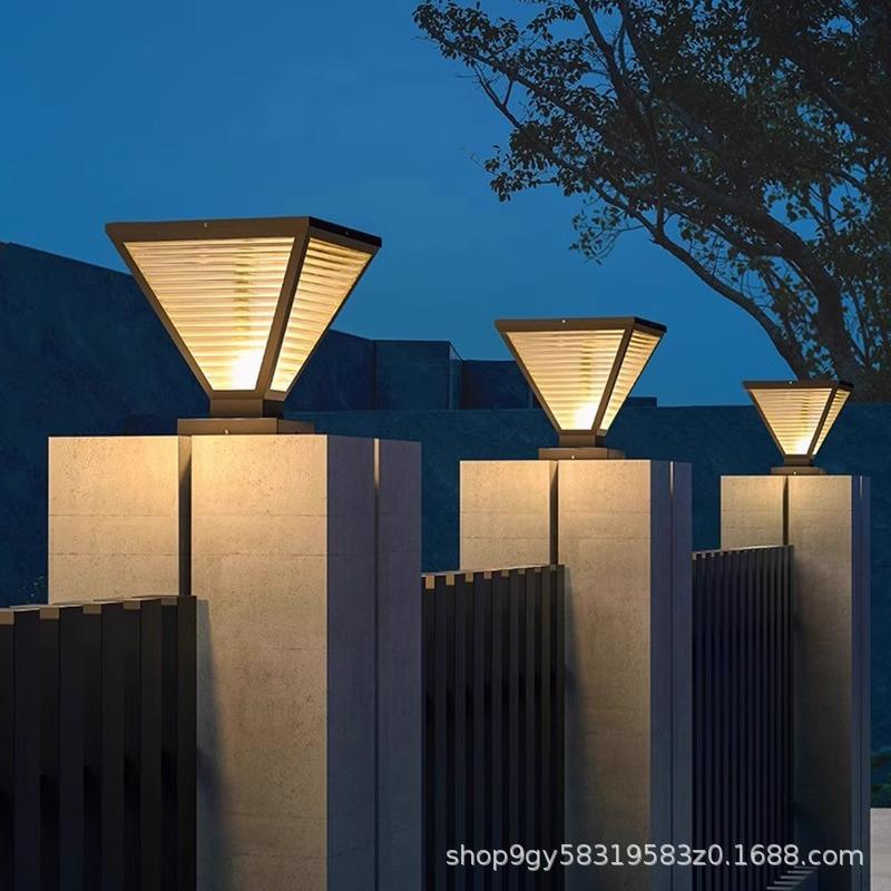 太阳能灯户外庭院围墙柱头灯别墅大门围栏围墙灯室外LED防水柱子