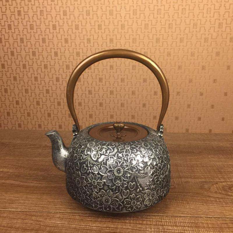 蜡模铁茶壶手工老铁壶无涂层保健养生壶日式铁壶