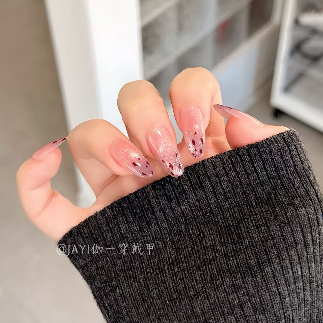 粉紫渐变豹纹穿戴甲猫眼纯欲