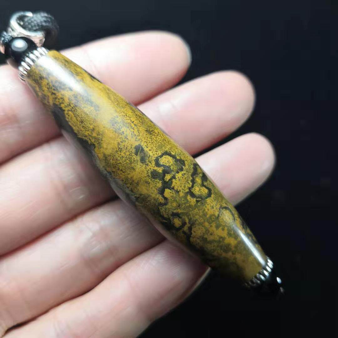 源头好货精选蒙天珠钱币石天珠勒子 收藏佳品九眼石页岩蒙天珠批