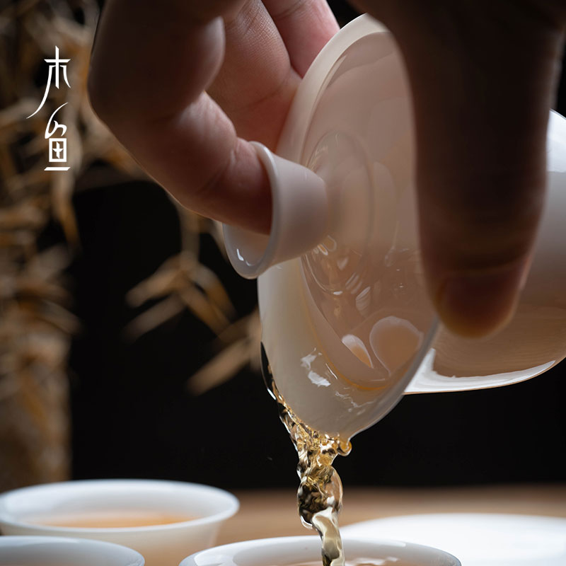 木鱼 骨瓷薄胎防烫盖碗 透光三才泡茶碗凤凰茶陶瓷家用功夫茶具