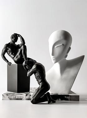 轻人奢创意树板脂运动人物雕塑摆件现代简术约样房像模特ML202007