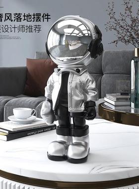 创太空人摆件客厅玄关电视柜家居品轻奢办公面饰室意桌装zls1631