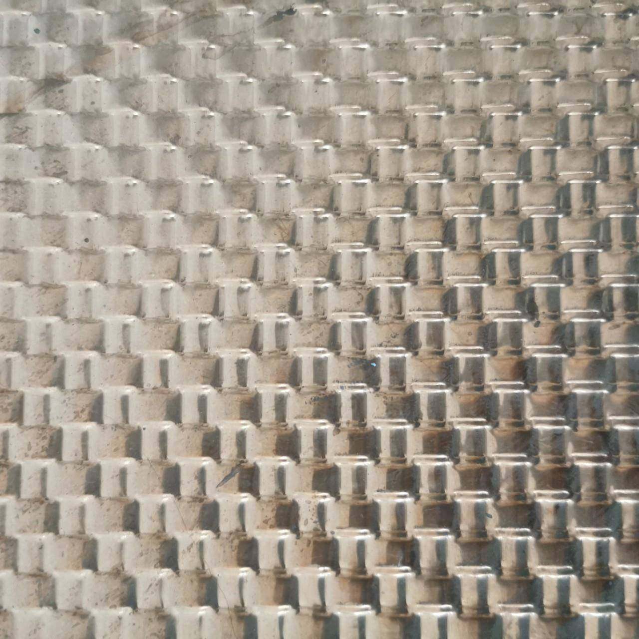 定制各种铜板压花金属板压花来料加工定制各种压花设备卷材片材