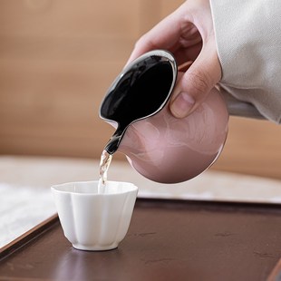 女士家用功夫茶具茶杯泡茶分茶器色釉禾器 流霞粉黛陶瓷公道杯新款