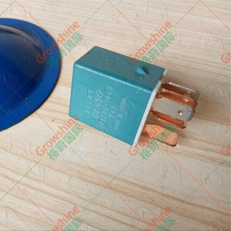 156700-1840 24V继电器