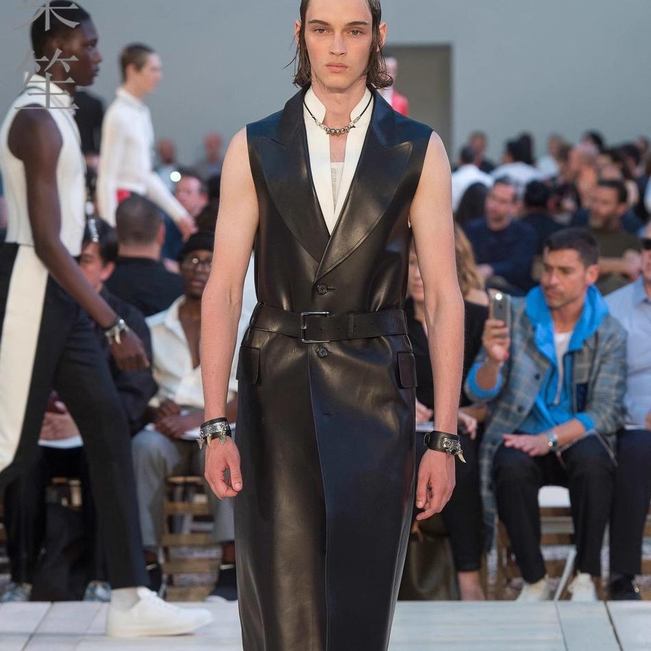 无袖皮风衣马甲中长款