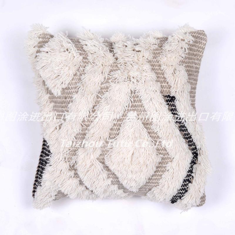 口印TT-26度进手编织酒流苏抱枕高端店民宿羊毛靠垫工软装
