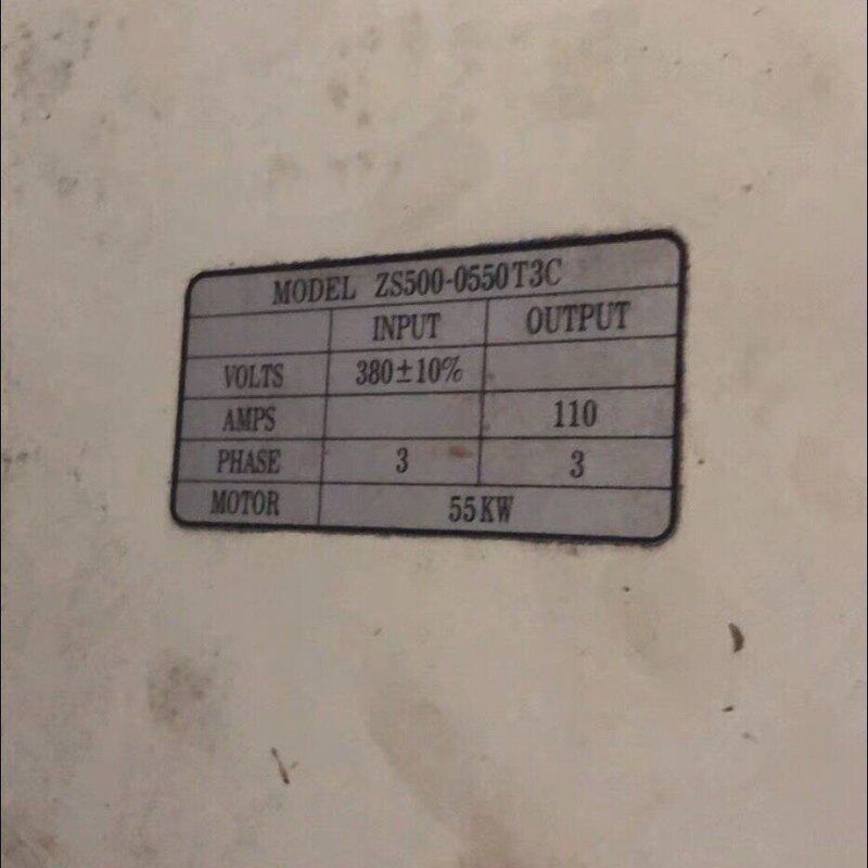 出售二手变频器,型号是ZS500-0550T3C,输入电压3