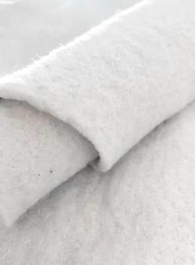 厂PEU家直销纶长丝护土工布色绿色涤短纤无纺布白隔离反滤路面养