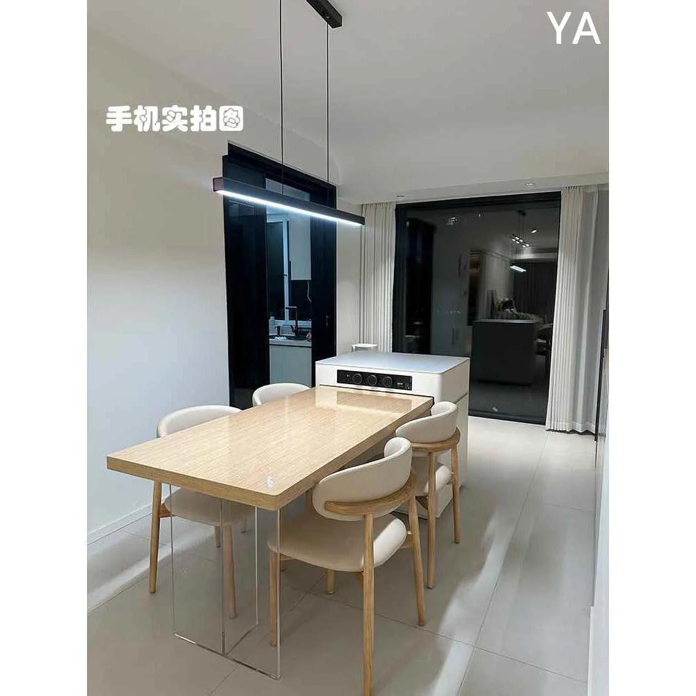 原木色餐桌岛台一体可伸缩移动多层实木板高端2025年新款倒台新款