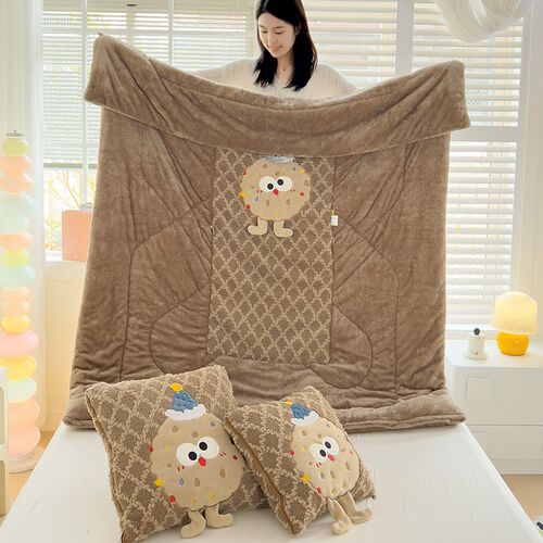 加厚两用长e毛绒卡通抱枕被子毯靠垫沙发汽车午睡枕头多功能被加