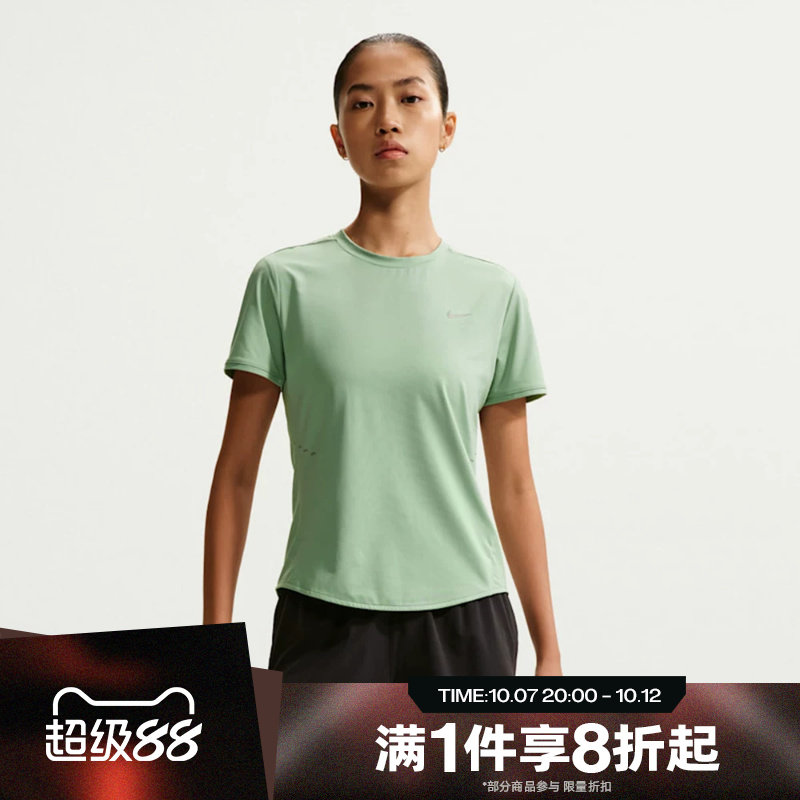 滔搏NIKE耐克女子跑步上衣运动休闲短袖T恤HM9699-006