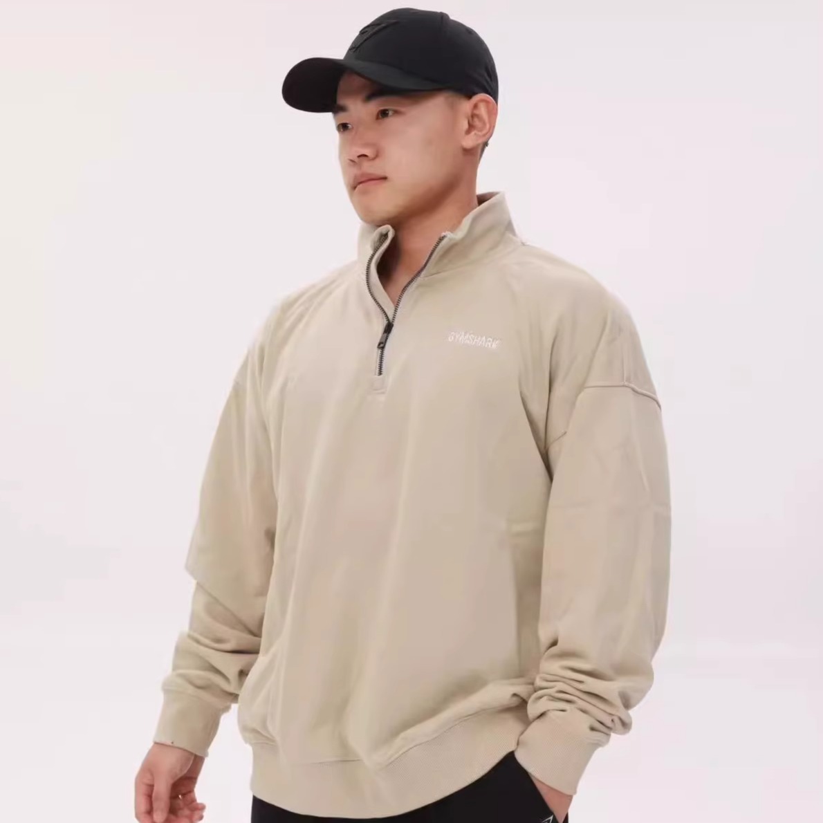GYMSHARK宽松运动圆领纯棉卫衣