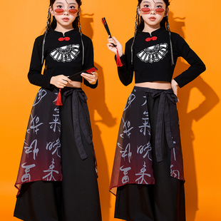 儿童中国风服装元旦演出服合唱服汉服表演古装女童爵士舞街舞走秀