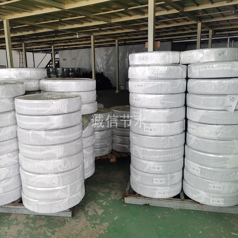 100米农业用水带黑色加厚PE塑料灌溉水管32mm适合浇花浇菜