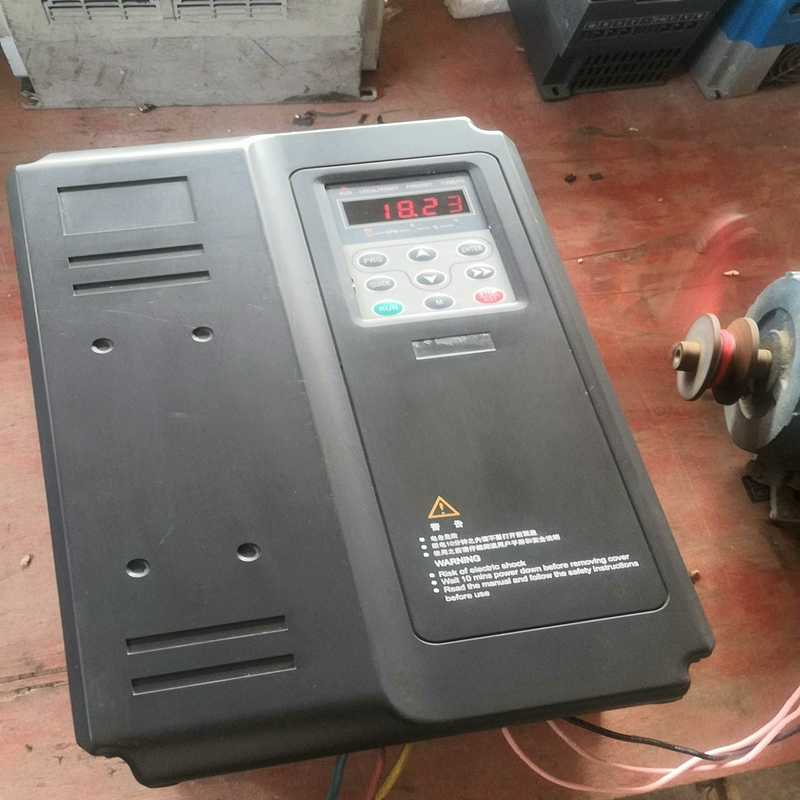 议~佳乐变频器JAC580L-011G-4-5030