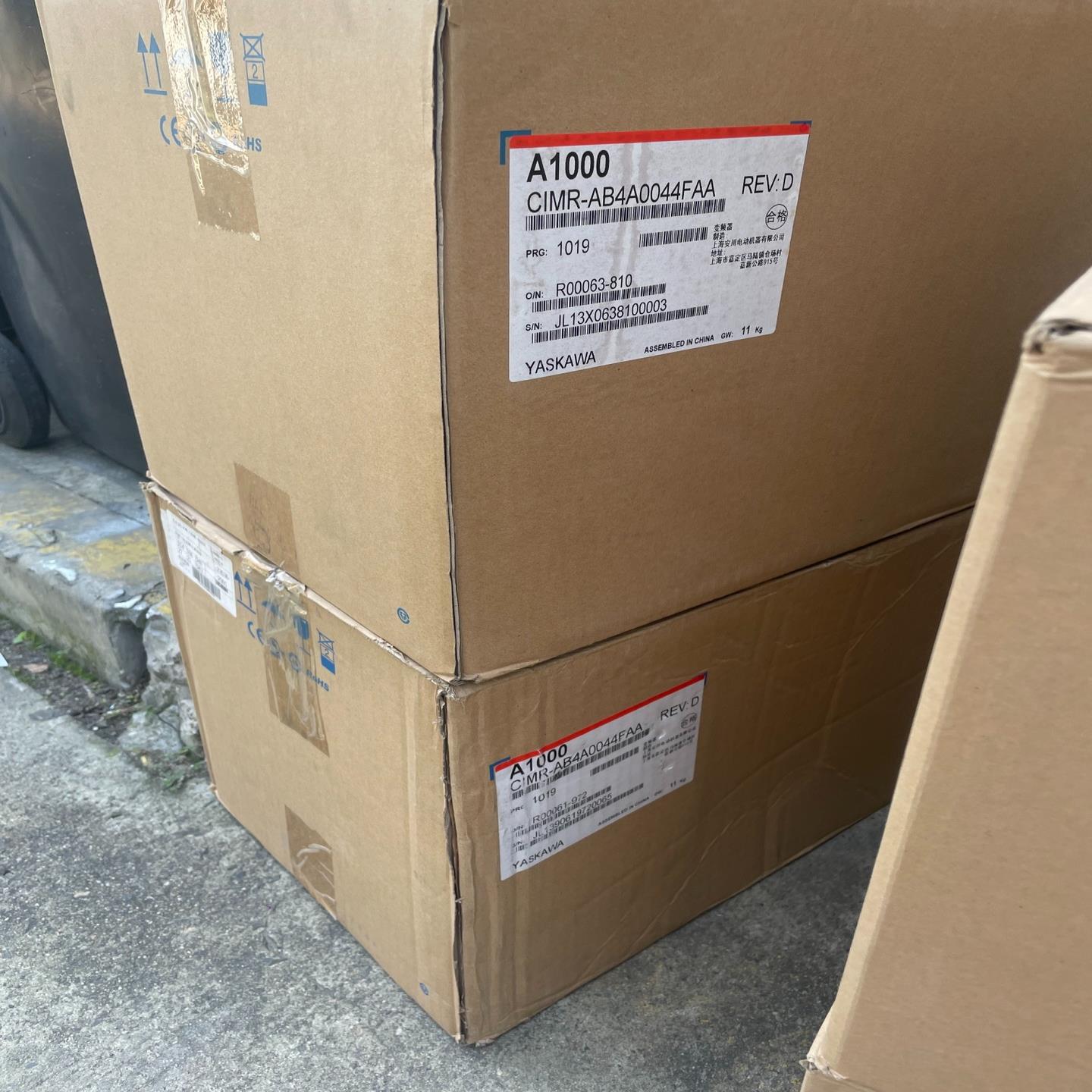 安川A1000变频器1台 CIMR-AB4A00~询价