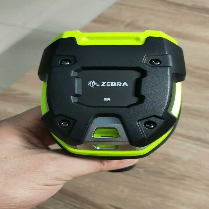 议价斑马DS3608ER,有线二维远距离扫描枪，几乎没有使用痕迹