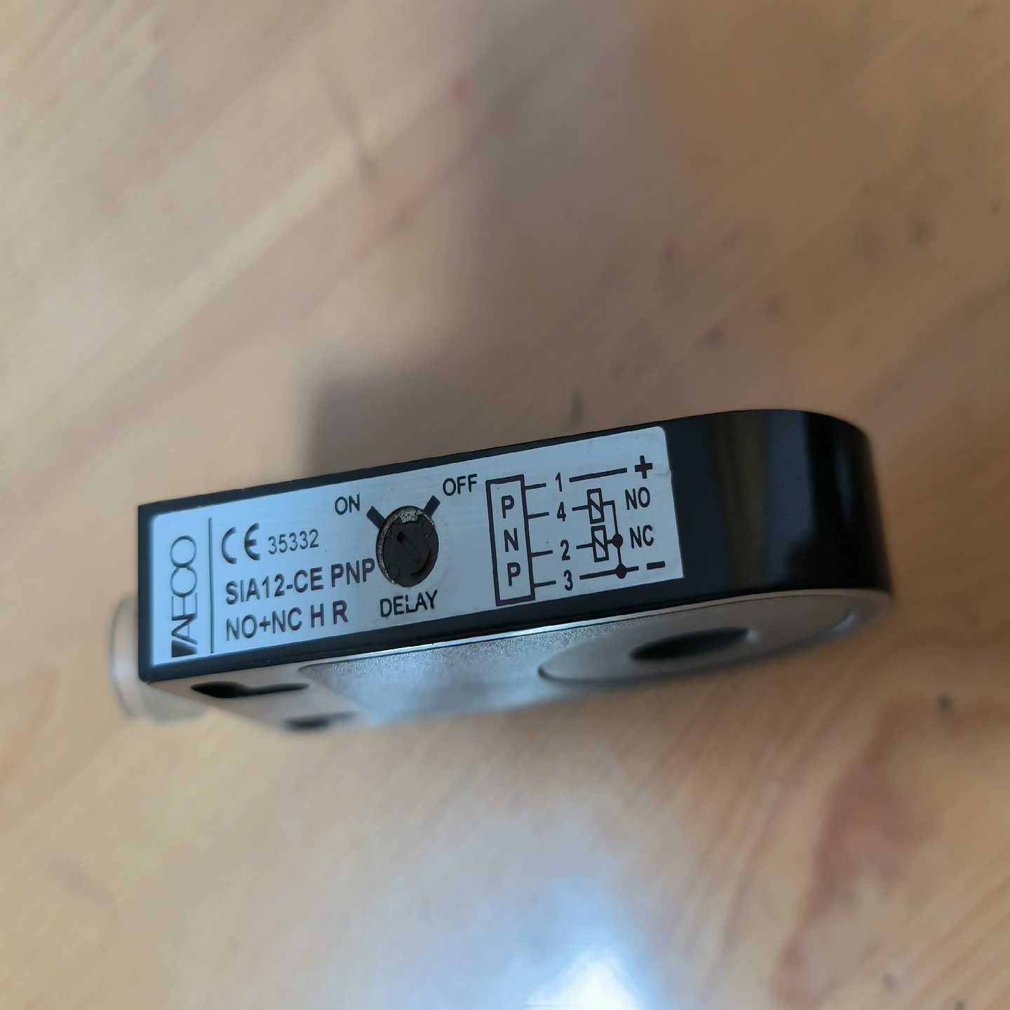 AECO接近开关SIA12-CE,PNP型环形接近开关。询价