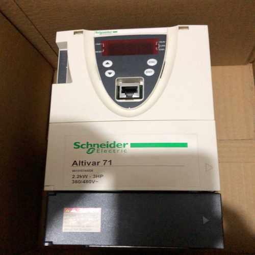 ATV71HU22N4Z   余货  99成新（佳毅工控）