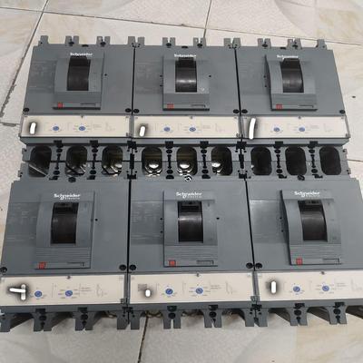 施耐德塑壳断路器CVS400F-320A/3P，数量:5个，--议价商品