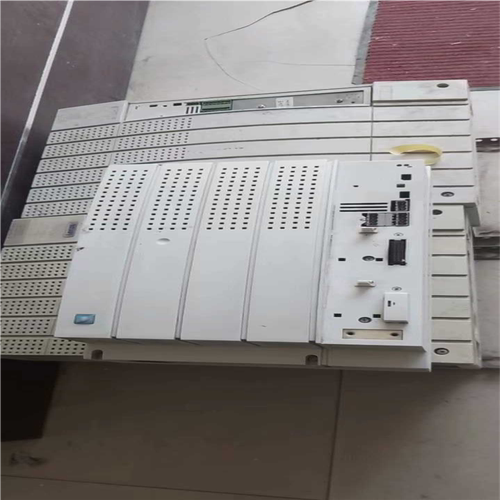 (议价)E82EV223K4B241伦茨22KW专用变频器 LENZ