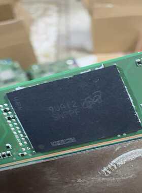 芯片MTFC32GAKAEEF-AIT~询价