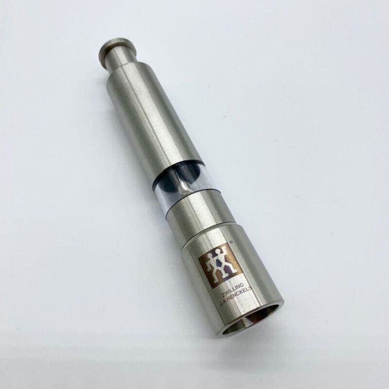 不锈钢手指磨多用黑胡椒研磨器手指磨手动按压不锈钢胡椒磨粉器