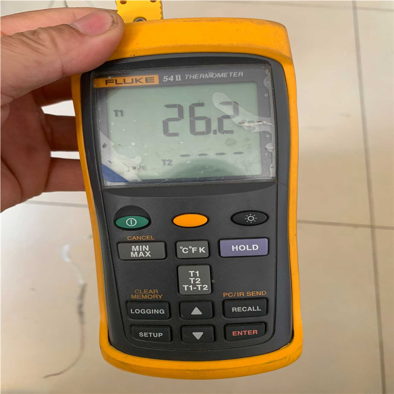 工程闲置。FLUKE福禄克f51-2 51-II温度计  5【鑫鑫商铺】