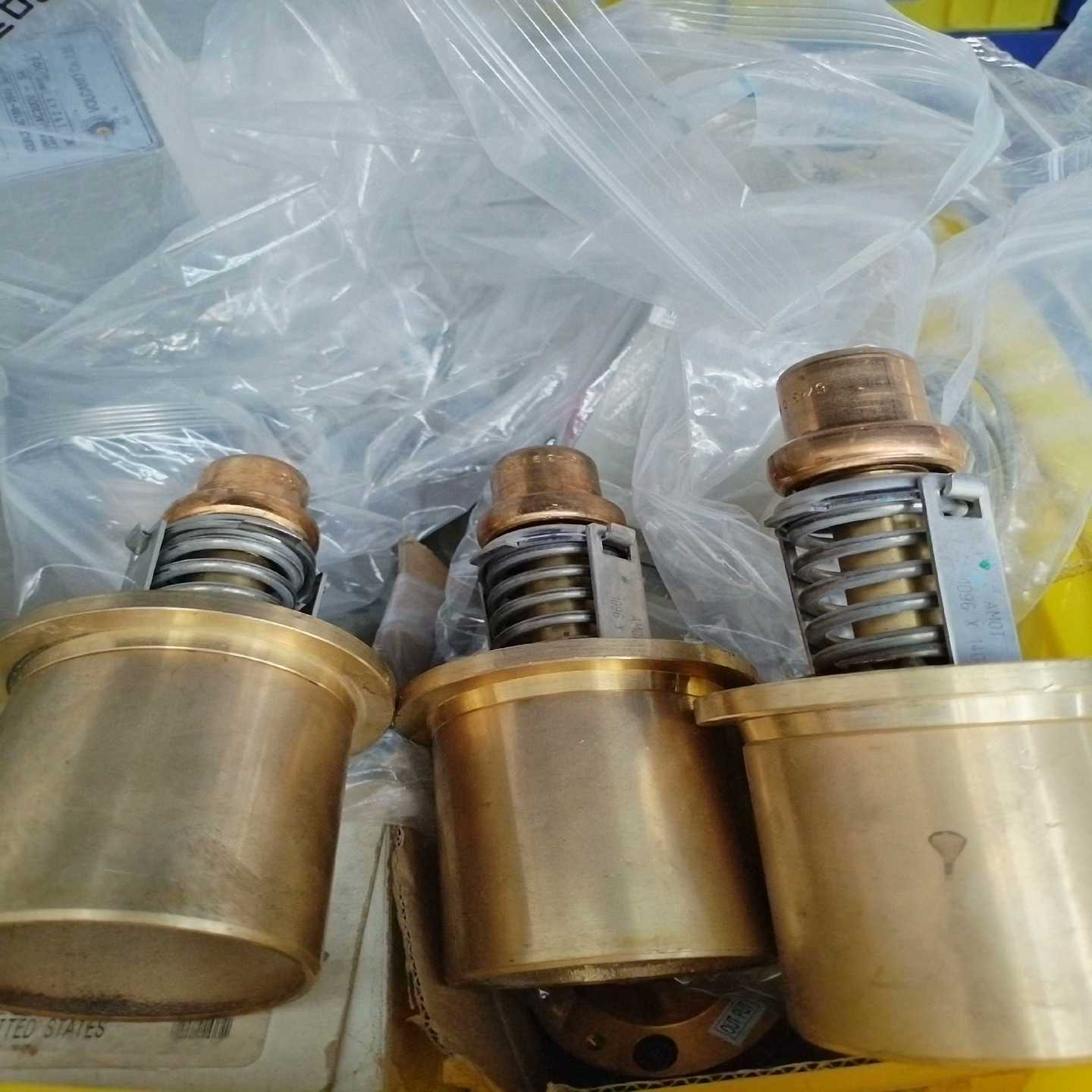 议价AMOT 1096 X 140 有70℃，62.5℃，76.