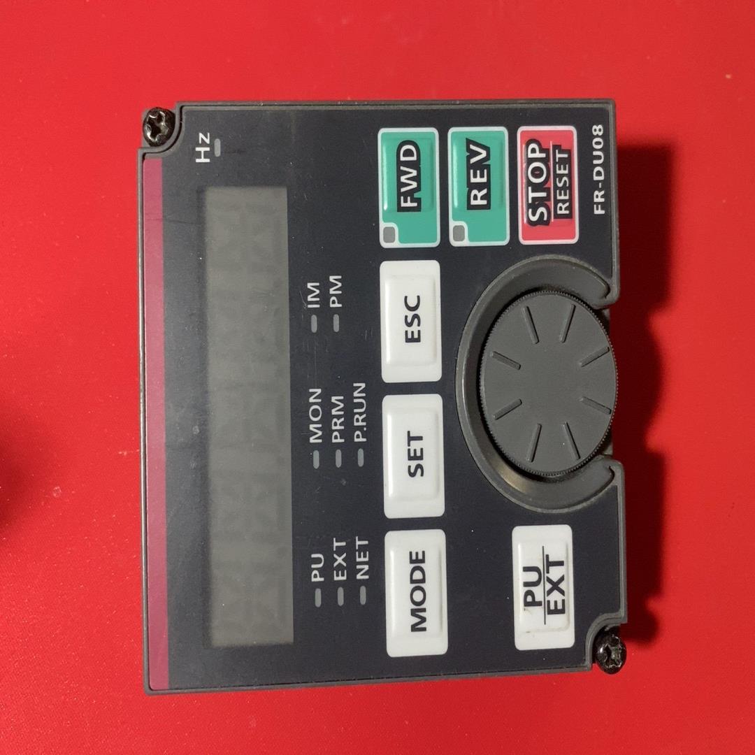 三菱变频器+FR-DU08 操作面板+99新成色很好议价